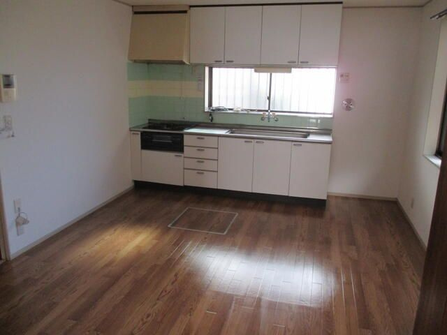 杉田貸家２の居間・リビング