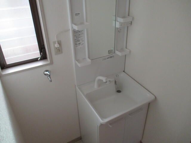 杉田貸家２の洗面所