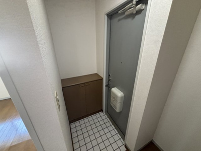 【玄関】 | コーポマルハC棟