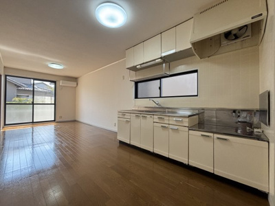 【居間・リビング】 | コーポマルハC棟