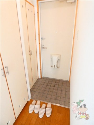 Ｆ　ＧＡＲＤＥＮ　厚生町　Ⅱの玄関