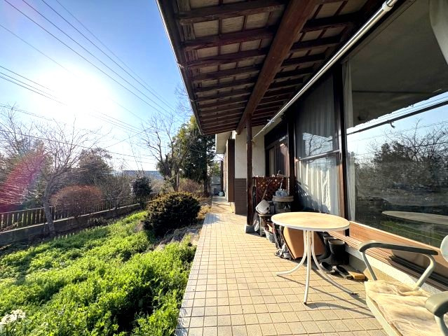 家庭菜園も楽しめる雑種地つき！静和のゆとりある中古一戸建てのその他|お庭でゆったり過ごすのはいかがでしょうか。