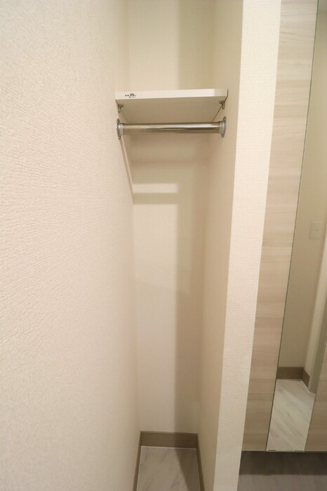 府中市押立町５丁目のアパートの収納