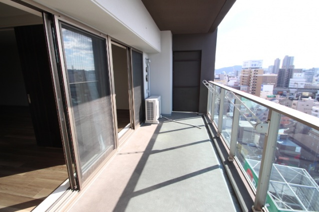 ポレスター岡山ターミナルシティのバルコニー