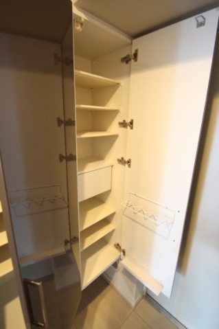 ポレスター岡山ターミナルシティの収納