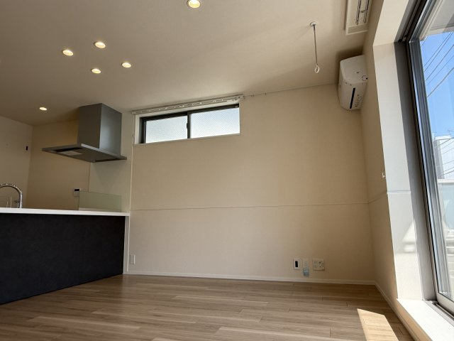 Ｈｅｂｅｌ　Ｏｎｅの居間・リビング|同建物別室参考写真
