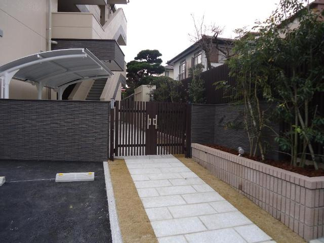 i-classのエントランス|清潔なエントランス★