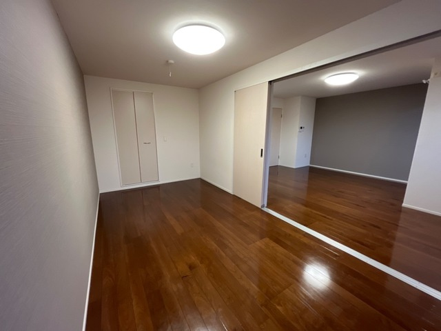 i-classの寝室|ウォークインクローゼット付の寝室です☆