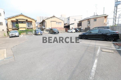 【駐車場】 | シャルメーヌ城南