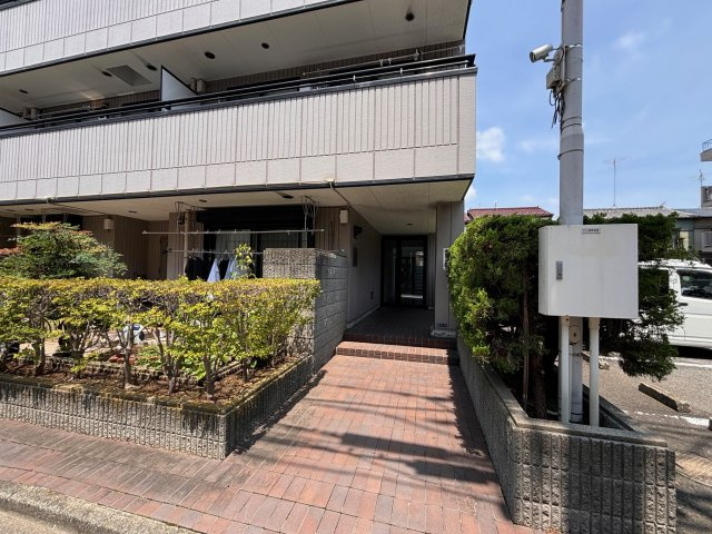 セピアコート大森東のエントランス