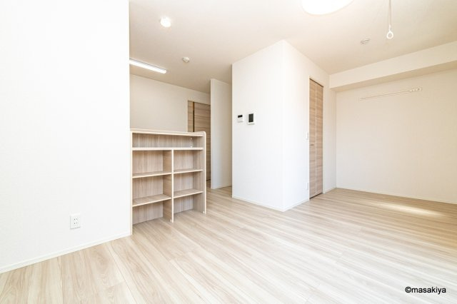 レジデンスフラワーⅡの居間・リビング