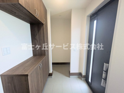 【玄関】 | 磐田市福田 22期 新築一戸建て 2号棟 | 玄関です