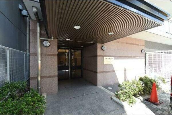フィール大須　名古屋市賃貸　仲介手数料無料のエントランス