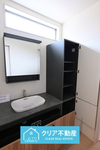 【独立洗面台】 | 大泉町第6仙石　リーブルガーデン | 収納も大容量で機能性もバッチリ♪
