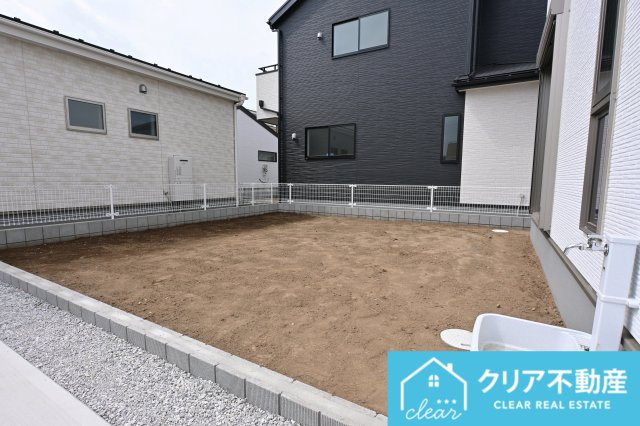 【庭】 | 大泉町第6仙石　リーブルガーデン | お庭も広々気持ちいい♪お子様の遊びスペースや家庭菜園など家族で楽しめる空間に！
