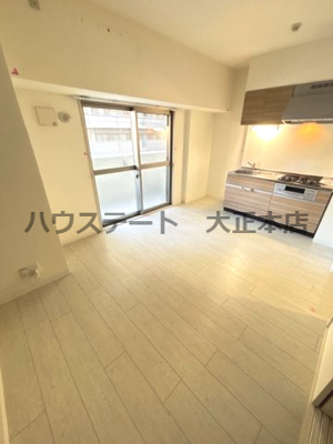 【居間・リビング】 | ノーブルスクエア新町 仲介手数料無料