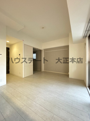 【居間・リビング】 | ノーブルスクエア新町 仲介手数料無料