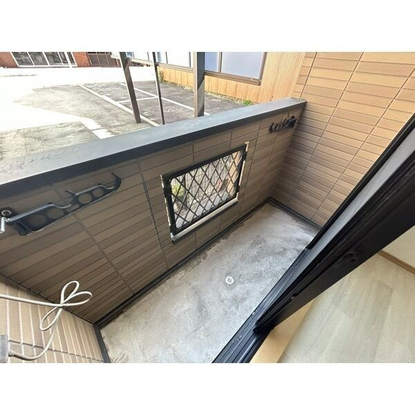 セジュール東別院　名古屋市賃貸　仲介手数料無料のバルコニー