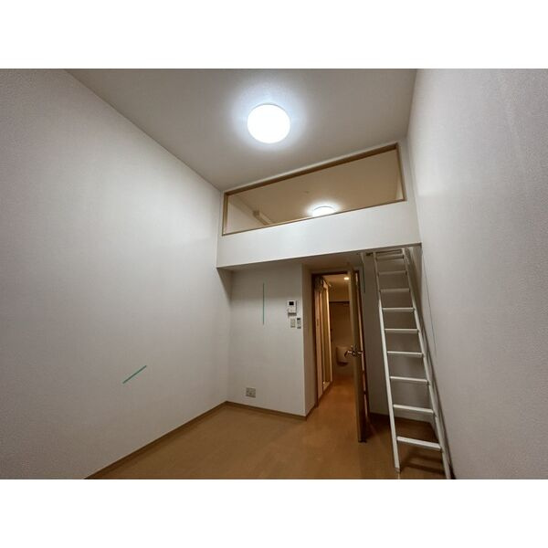 セジュール東別院　名古屋市賃貸　仲介手数料無料の居間・リビング