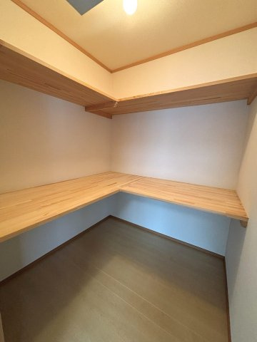 紫波町日詰戸建の収納
