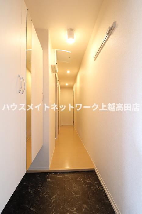 グロリアスの玄関|玄関