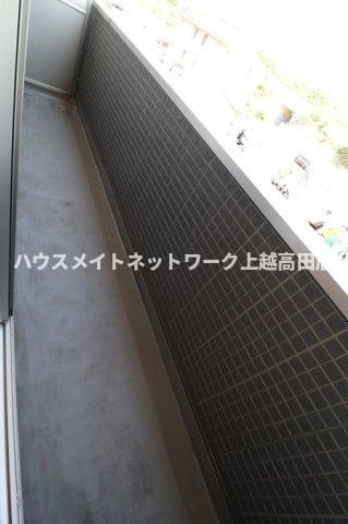 グロリアスのバルコニー|バルコニー