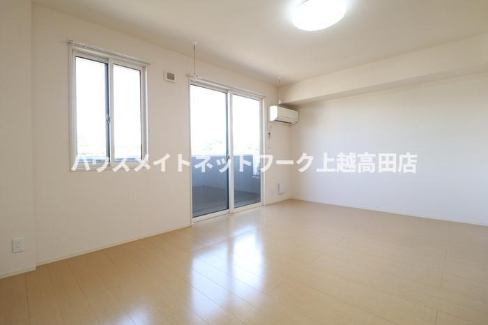 グロリアスの居間・リビング|ＬＤＫ