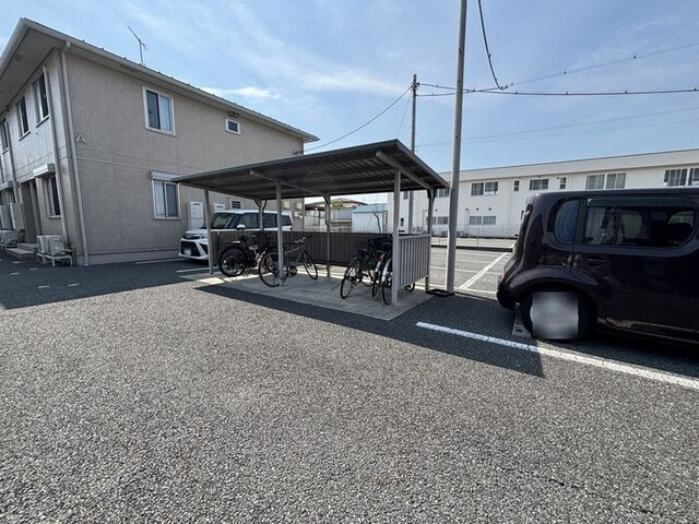 プリムヴェール上並榎　Ｂのその他|駐輪場