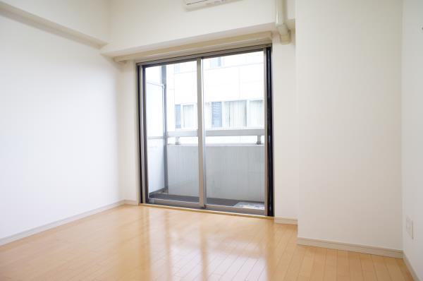 ＫＤＸレジデンス御徒町の居間・リビング