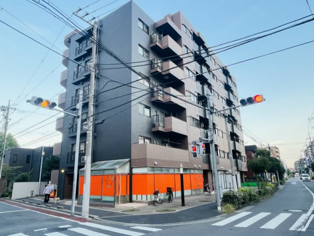 Belleviage Ayaseの外観