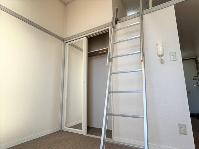 レオパレスＭＹ　ＳＴＡＧＥの内装