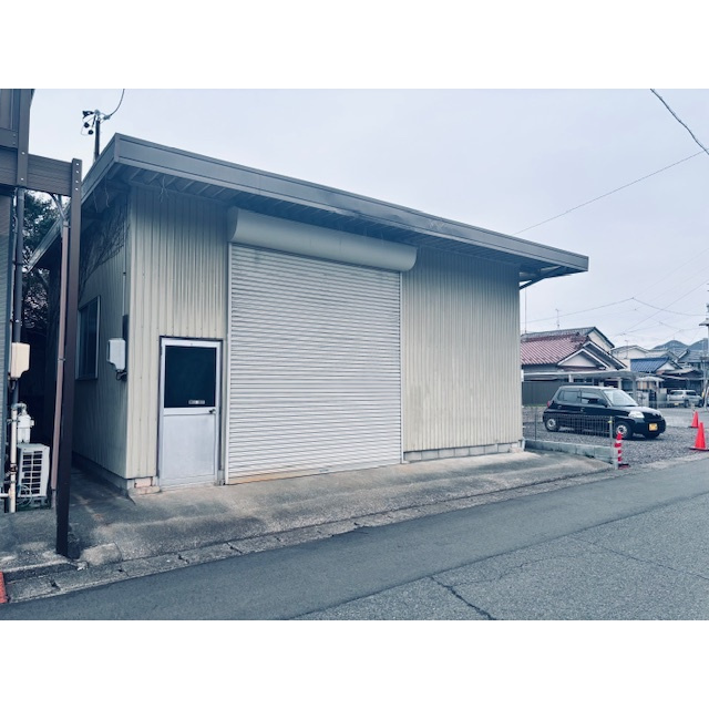 岐阜市南蝉１丁目の倉庫の外観