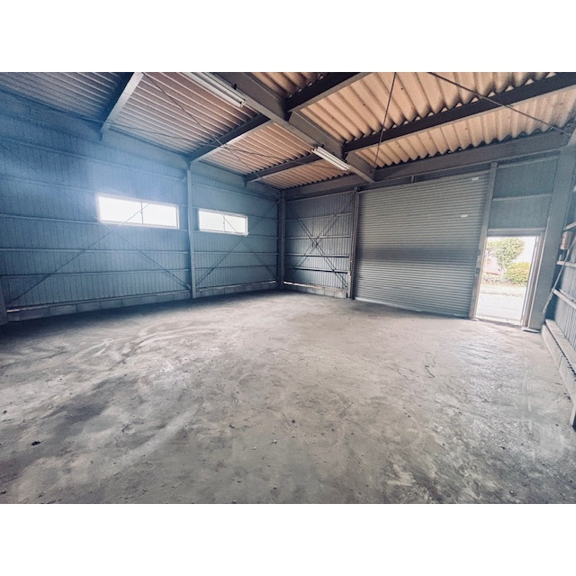 岐阜市南蝉１丁目の倉庫の内装