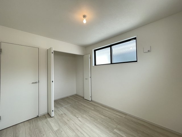 『八王子市新築戸建て』八王子市東浅川町563-5【仲介手数料無料】　８期の洋室|～仲介手数料無料☆八王子ひなた不動産～八王子市東浅川町　新築戸建て