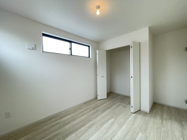 『八王子市新築戸建て』八王子市東浅川町563-5【仲介手数料無料】　８期の洋室|～仲介手数料無料☆八王子ひなた不動産～八王子市東浅川町　新築戸建て