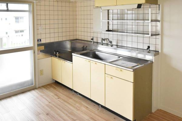 ビレッジハウス西本郷1号棟のキッチン|ビレッジハウスの同一物件・同一タイプの間取りの写真です