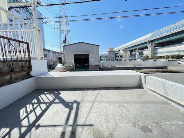 【バルコニー】 | 門真市四宮3丁目　中古戸建