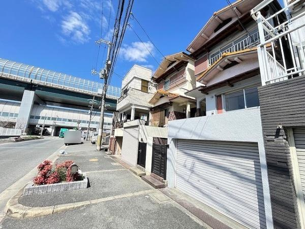 【前面道路含む現地写真】 | 門真市四宮3丁目　中古戸建