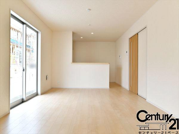 クレイドルガーデン七条 １号棟 ／新築一戸建の内観：施工例|■浄水器付きのシステムキッチンです！■