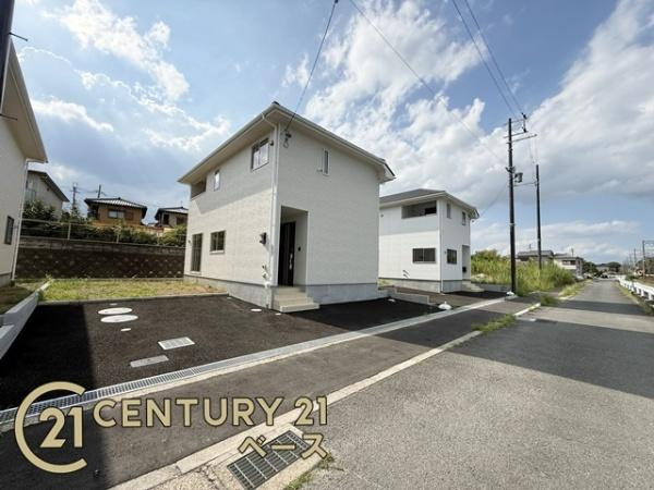 クレイドルガーデン七条 ２号棟 ／新築一戸建の前面道路含む現地写真|■現地撮影写真■前面道路は広々！駐車もラクラクです！