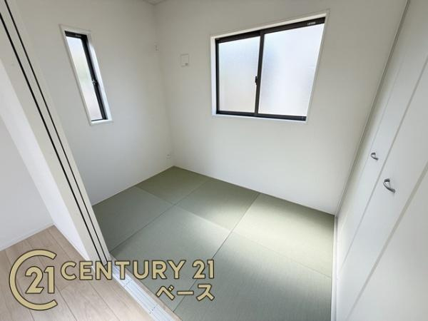 クレイドルガーデン七条 ３号棟 ／新築一戸建の和室|■現地撮影写真■ほっこり落ち着ける和室！客間としてもご利用いただけます！