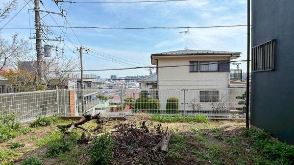 横浜市南区弘明寺町の中古一戸建の庭