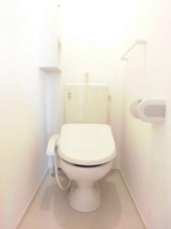 【トイレ】 | パニエ　ド　フルールⅡ | 清潔感のあるトイレです