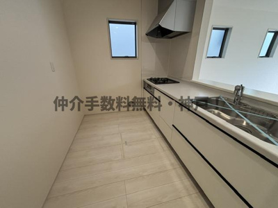 【キッチン】 | 神戸市須磨区白川台3丁目　新築戸建1号棟　仲介手数料無料！ | お料理しやすいキッチンです