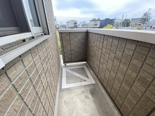 セジュール亀山　B棟のバルコニー