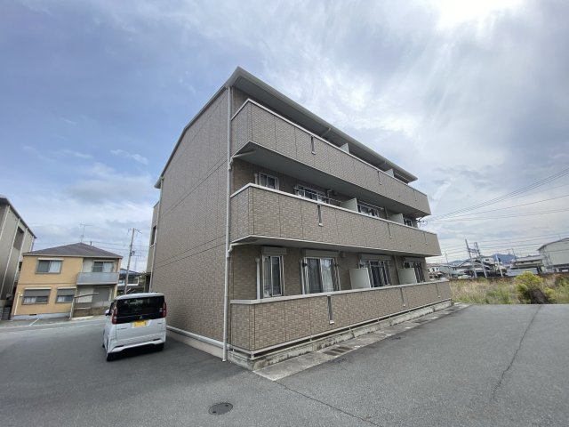 セジュール亀山　B棟の外観