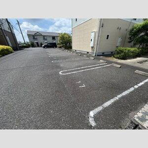 GARDEN VILLAGE Ｃのエントランス