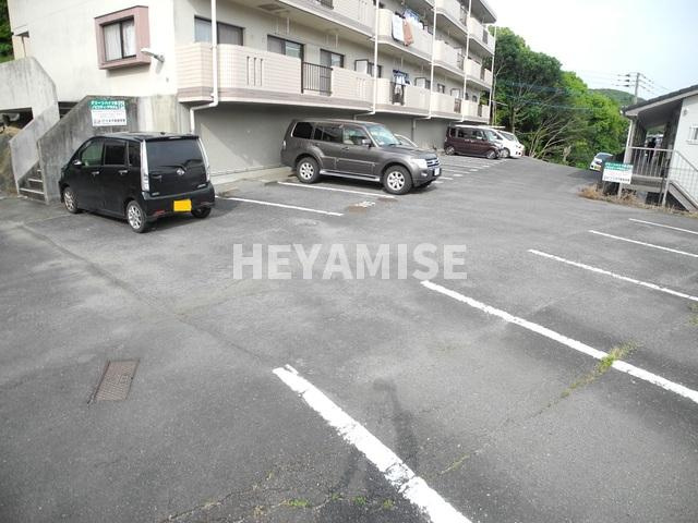 ノビリティーの駐車場|※同物件同室タイプの写真でございます※現況を優先します※