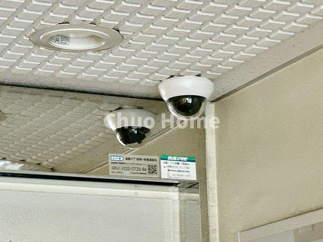 クリオ京成立石壱番館の防犯設備|【防犯カメラ】何かあった時の大事な証拠になることももちろんなりますが、防犯というくらいですので大事なのは防犯カメラがあることによって抑止力につながることですよね。