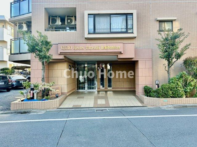 クリオ京成立石壱番館のエントランス|【エントランス】マンションのエントランスは、その物件の印象を決める、顔とも言える場所です。毎日通る場所ですからきれいなのが一番です。